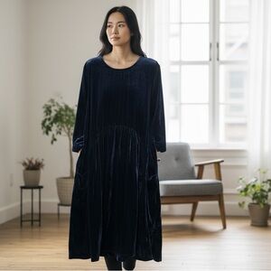 SOLIKA Velvet Heidi Dress Navy XL